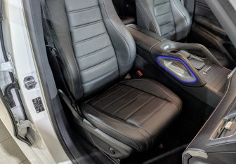 Подержанный автомобиль Mercedes-Benz GLE 2022 года (24 фото)