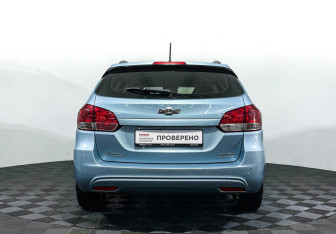Подержанный автомобиль Chevrolet Cruze Wagon 2013 года (6 фото)