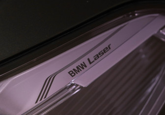 Подержанный автомобиль BMW X5 2020 года (13 фото)
