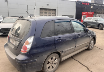 Подержанный автомобиль Suzuki Liana Wagon 2007 года (2 фото)