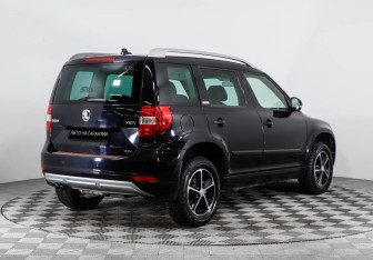Подержанный автомобиль Skoda Yeti 2017 года (3 фото)