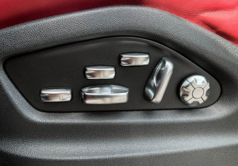 Подержанный автомобиль Porsche Cayenne 2021 года (19 фото)
