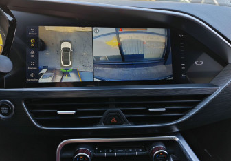 Подержанный автомобиль Geely Tugella 2023 года (14 фото)