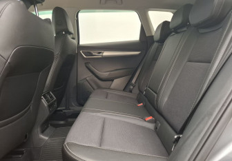 Подержанный автомобиль Skoda Karoq 2021 года (11 фото)