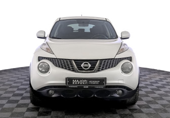Подержанный автомобиль Nissan Juke 2014 года (2 фото)
