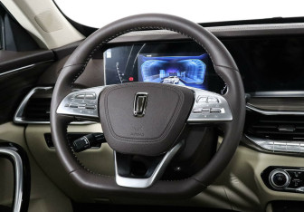 Подержанный автомобиль FAW Bestune T77 2023 года (7 фото)