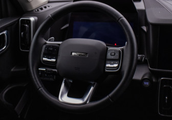 Подержанный автомобиль Haval Dargo 2023 года (15 фото)