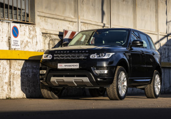 Подержанный автомобиль Land Rover Range Rover Sport 2016 года (21 фото)