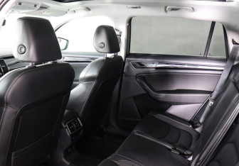 Подержанный автомобиль Skoda Kodiaq 2020 года (12 фото)