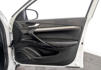 Подержанный автомобиль LADA (ВАЗ) Vesta Wagon 2024 года (24 фото)