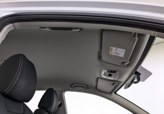 Подержанный автомобиль Geely Coolray 2023 года (22 фото)