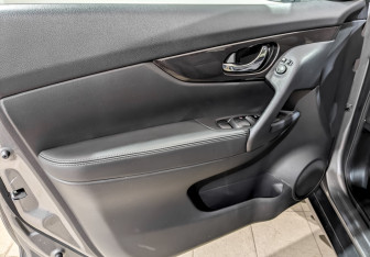 Подержанный автомобиль Nissan X-Trail 2019 года (19 фото)