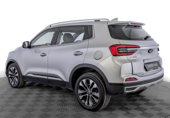 Подержанный автомобиль Chery Tiggo 4 2022 года (7 фото)