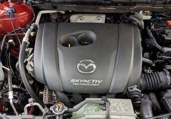 Подержанный автомобиль Mazda CX-5 2014 года (9 фото)