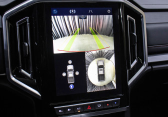 Подержанный автомобиль JAC T9 2025 года (20 фото)