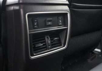 Подержанный автомобиль Nissan Murano Suv 2020 года (22 фото)