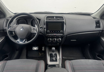 Подержанный автомобиль Mitsubishi ASX 2021 года (9 фото)