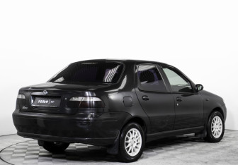 Подержанный автомобиль Fiat Albea 2010 года (5 фото)