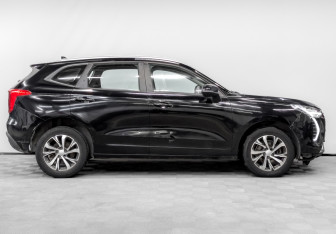Подержанный автомобиль Haval Jolion 2023 года (4 фото)