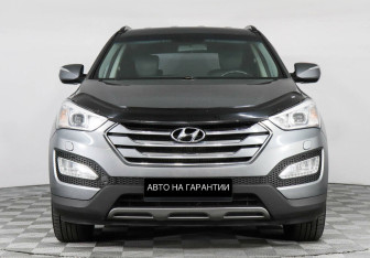 Подержанный автомобиль Hyundai Santa Fe 2013 года (2 фото)