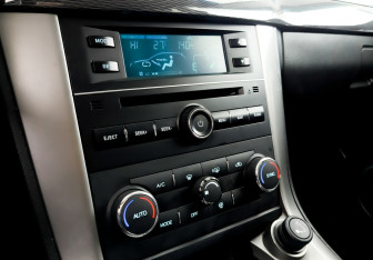 Подержанный автомобиль Chevrolet Captiva 2013 года (26 фото)