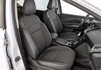 Подержанный автомобиль Ford Kuga 2019 года (24 фото)