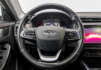 Подержанный автомобиль Chery Tiggo 4 2022 года (23 фото)