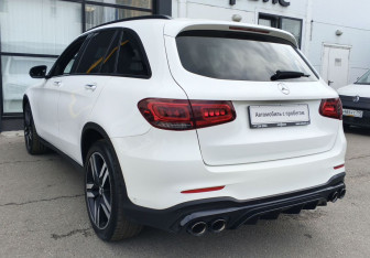 Подержанный автомобиль Mercedes-Benz GLC Coupe 2021 года (7 фото)