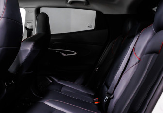 Подержанный автомобиль Changan UNI-T 2024 года (13 фото)