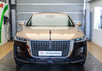 Подержанный автомобиль Hongqi H9 2023 года (2 фото)