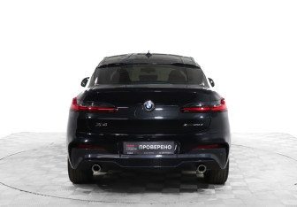Подержанный автомобиль BMW X4 2019 года (6 фото)