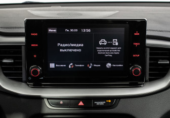 Подержанный автомобиль Kia Ceed Hatchback 2022 года (13 фото)