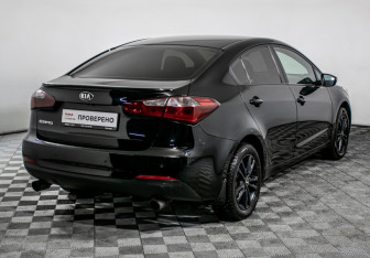 Подержанный автомобиль Kia Cerato Sedan 2014 года (5 фото)