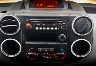 Подержанный автомобиль Citroen Berlingo 2021 года (15 фото)