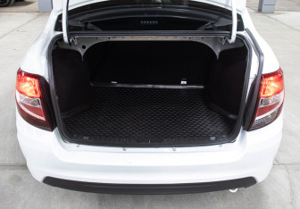 Подержанный автомобиль LADA (ВАЗ) Granta Sedan 2024 года (10 фото)