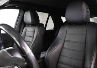 Подержанный автомобиль Mercedes-Benz GLE 2020 года (17 фото)