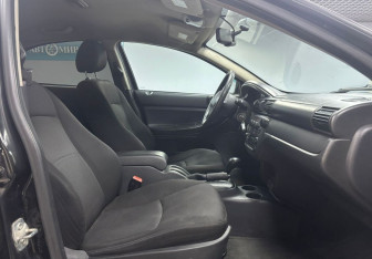 Подержанный автомобиль ГАЗ Volga Siber 2009 года (10 фото)