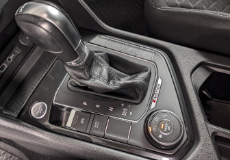 Подержанный автомобиль Volkswagen Tiguan 2018 года (21 фото)