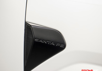 Подержанный автомобиль Hyundai Santa Fe 2024 года (33 фото)