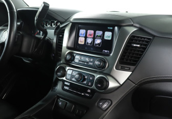 Подержанный автомобиль Chevrolet Tahoe 2016 года (20 фото)