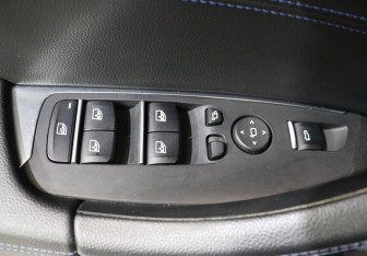 Подержанный автомобиль BMW X4 2019 года (11 фото)