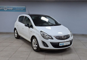 Подержанный автомобиль Opel Corsa 2012 года (3 фото)