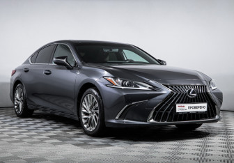 Подержанный автомобиль Lexus ES 2021 года (3 фото)