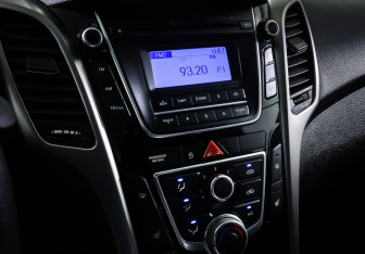 Подержанный автомобиль Hyundai i30 Hatchback 2013 года (18 фото)