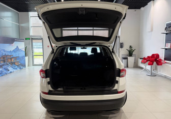 Подержанный автомобиль Skoda Kodiaq 2019 года (9 фото)
