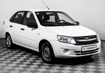 Подержанный автомобиль LADA (ВАЗ) Granta Sedan 2017 года (3 фото)