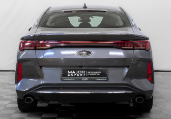 Подержанный автомобиль Москвич 6 2023 года (6 фото)