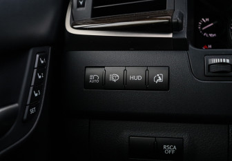 Подержанный автомобиль Lexus LX 2017 года (38 фото)