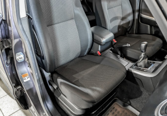 Подержанный автомобиль Suzuki Grand Vitara 2008 года (23 фото)