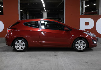 Подержанный автомобиль Hyundai i30 Hatchback 2015 года (4 фото)